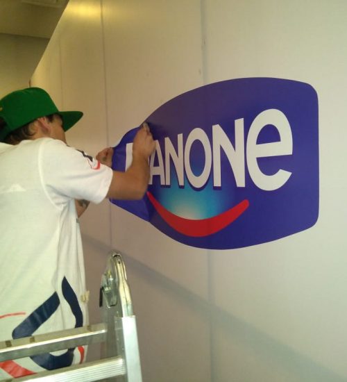 FABRICACIÓN Y MONTAJE BASTIDORES GIGANTOGRAFIA DANONE midas (8)