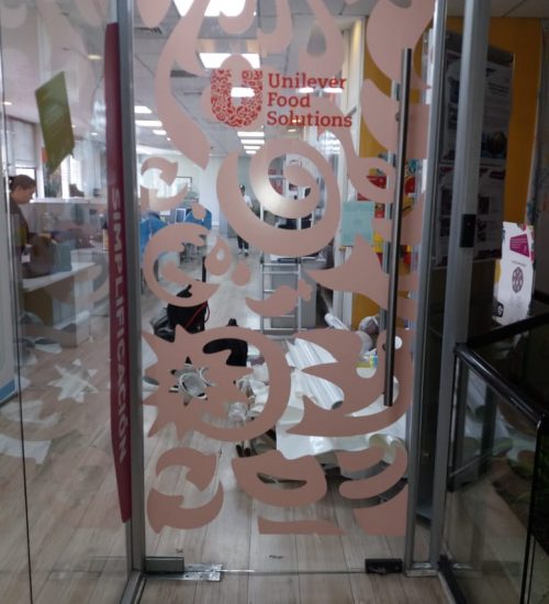 IMPLEMENTACIÓN GRÁFICA OFICINAS UNILEVER MIDAS (3)