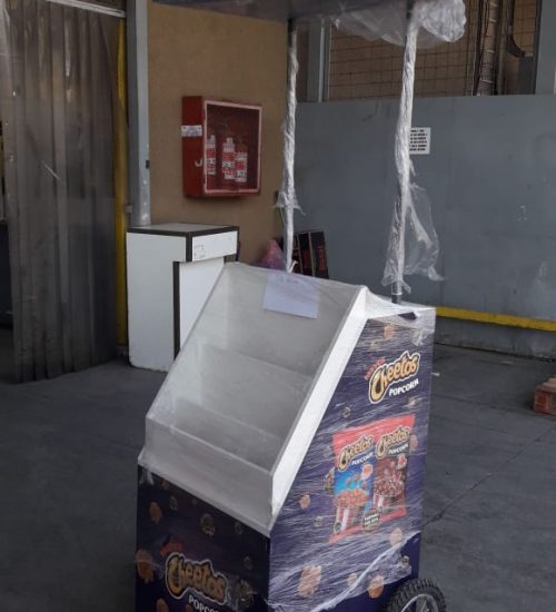 MUEBLE DEGUSTACION CHETOOS (10)