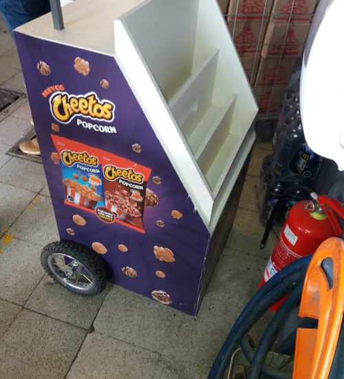 MUEBLE DEGUSTACION CHETOOS (13)