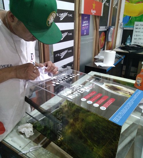PUYEHUE BUZONES EN ACRILICO CON GRÁFICA midas (7)