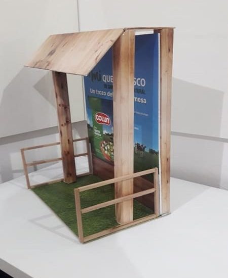 fabricacion stand plegable colun midasltm (2)